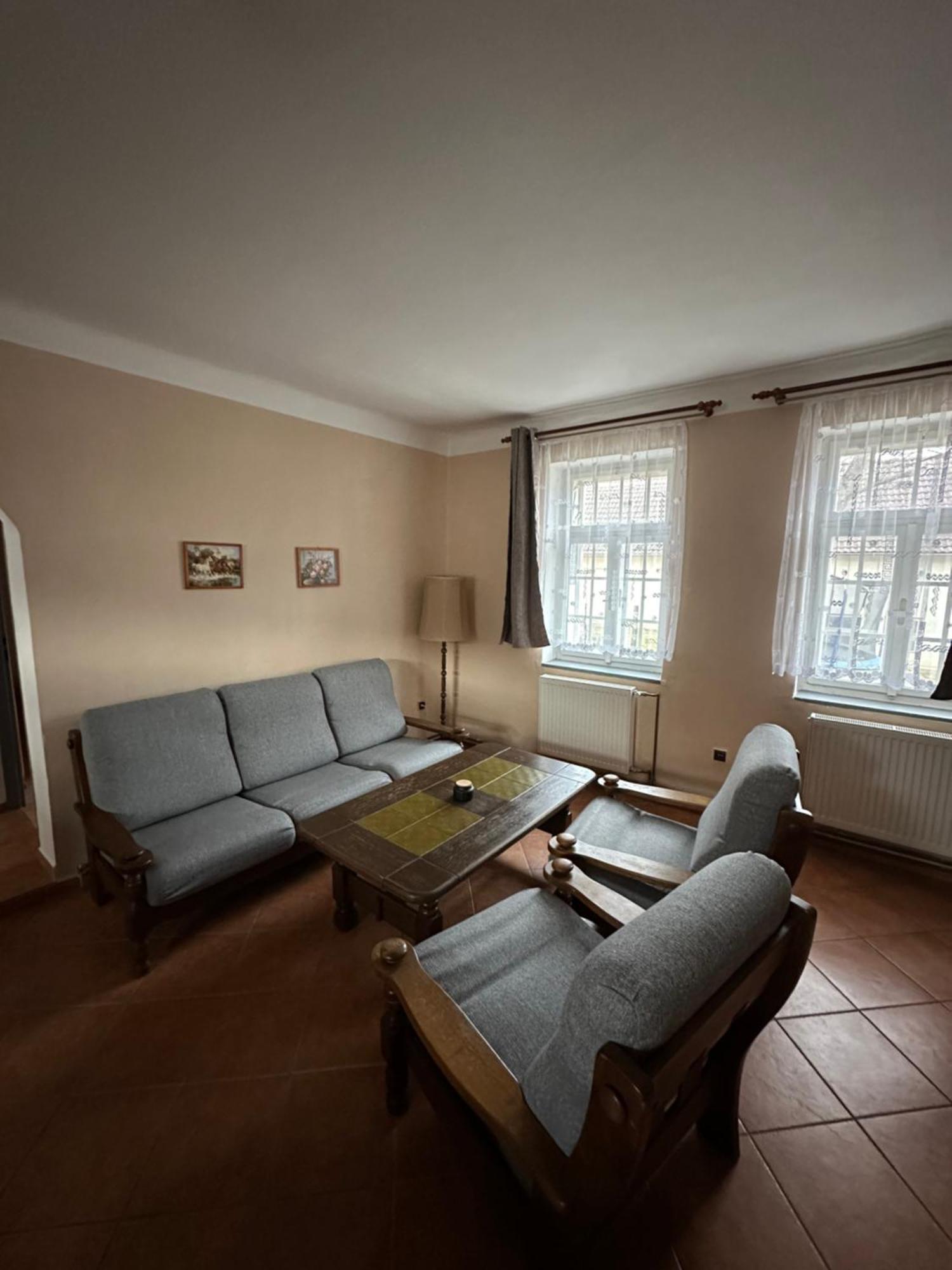 Apartment Dehtare Ngoại thất bức ảnh