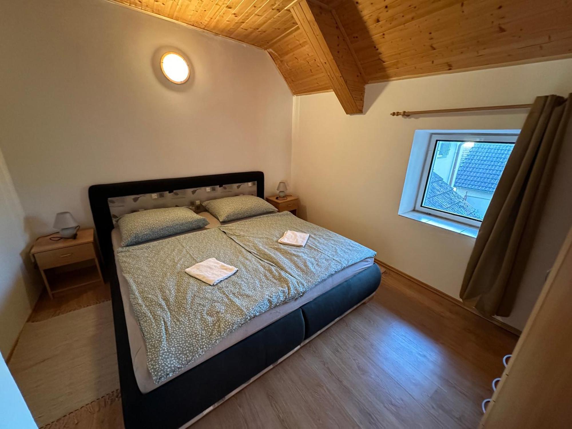 Apartment Dehtare Ngoại thất bức ảnh